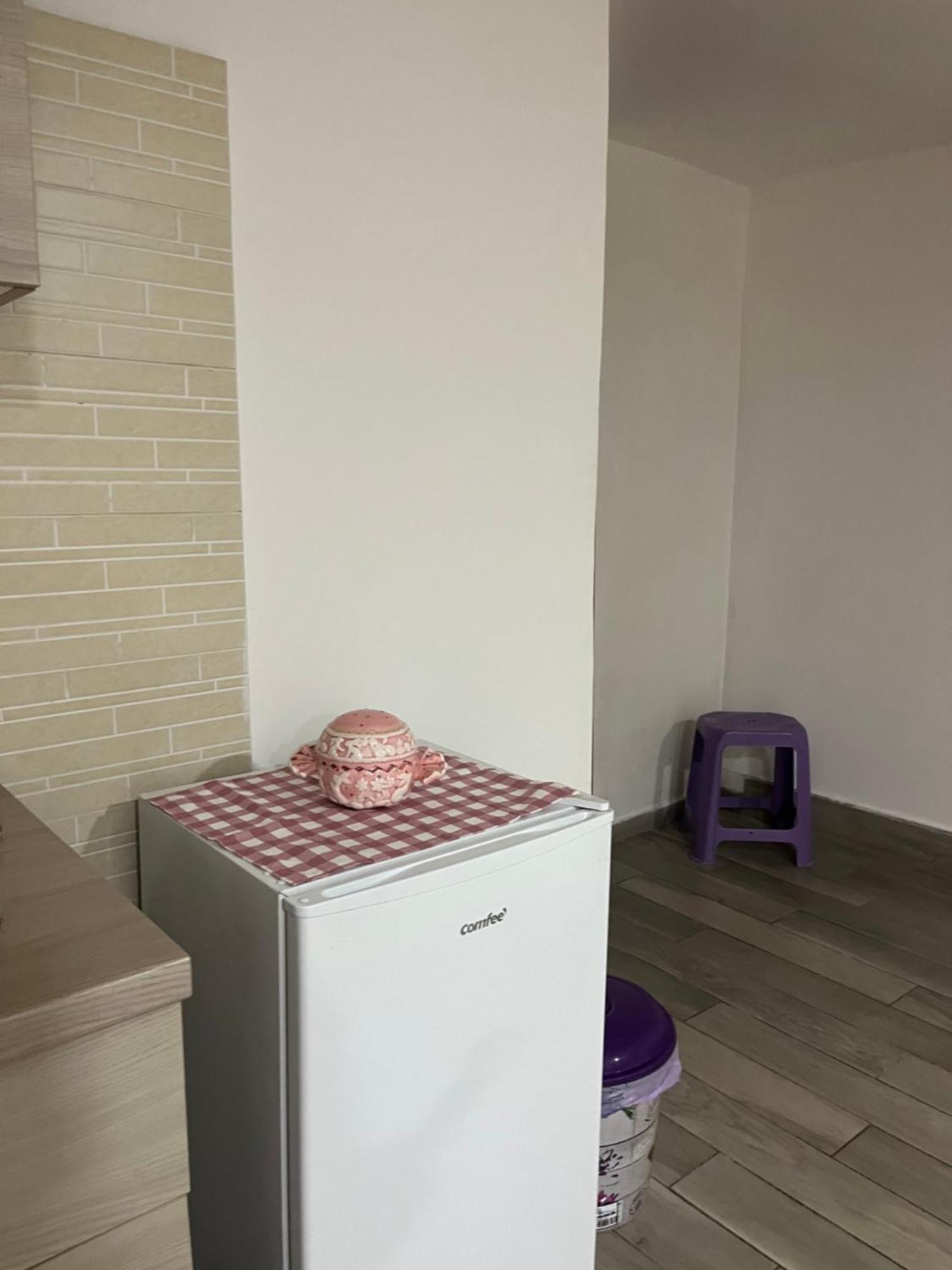 Bouganville Napoli Bagian luar foto