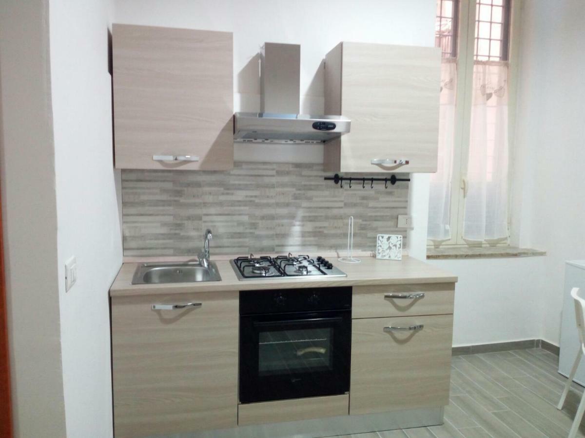Bouganville Napoli Bagian luar foto